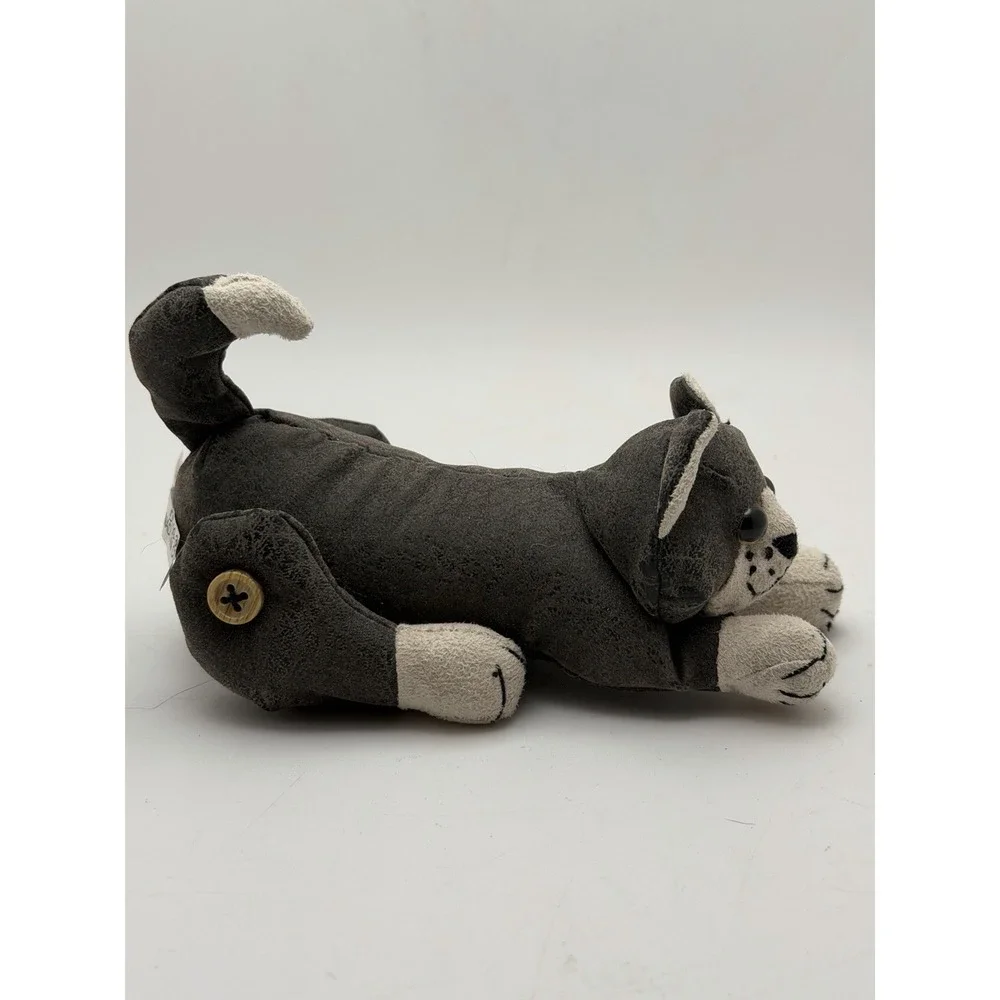 Dora Designs Cat Suede Paperweight Dark Gray